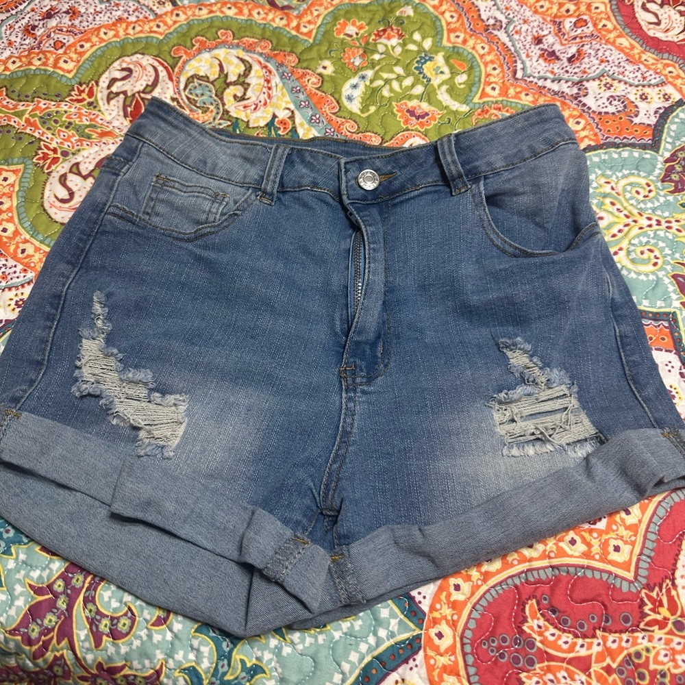 Amazon Blue Distressed Rolled-Cuff Women’s Jean Shorts